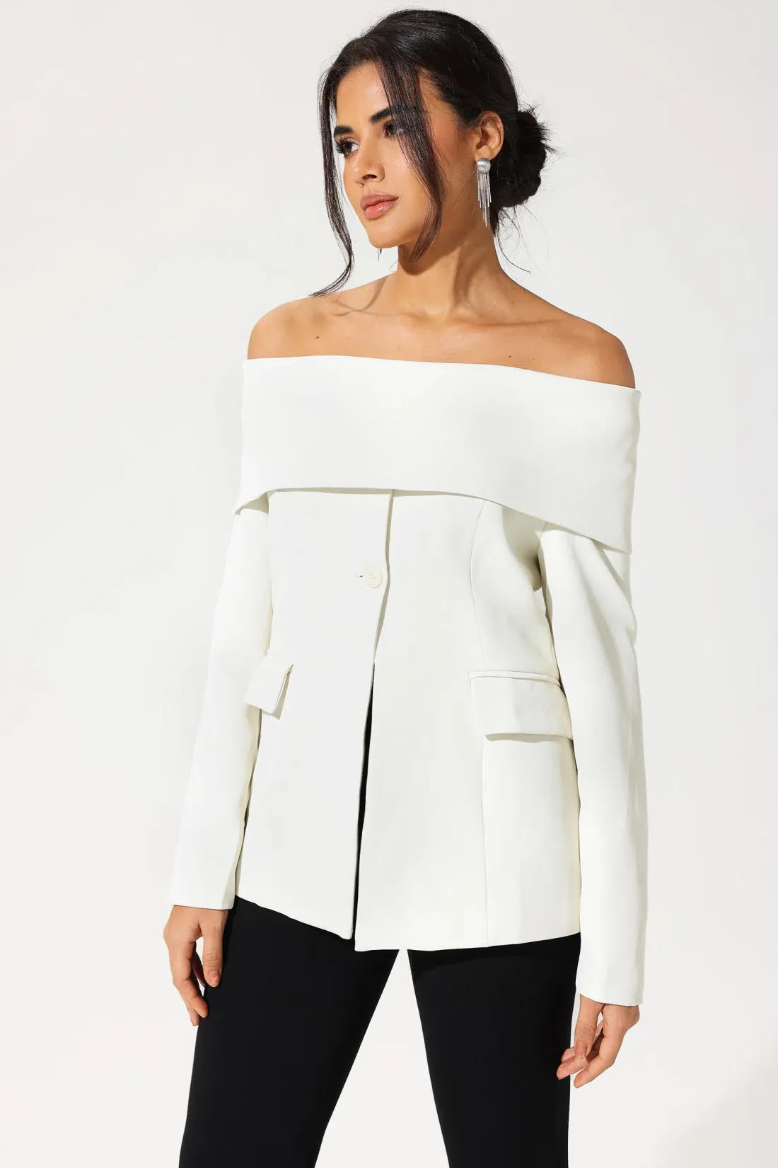 Verona | Chic Off-Shoulder Blazer